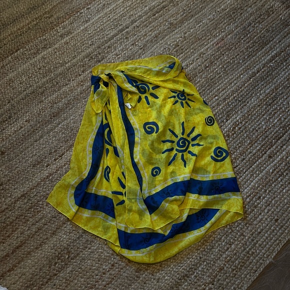 sunshine sarong - Picture 4 of 4